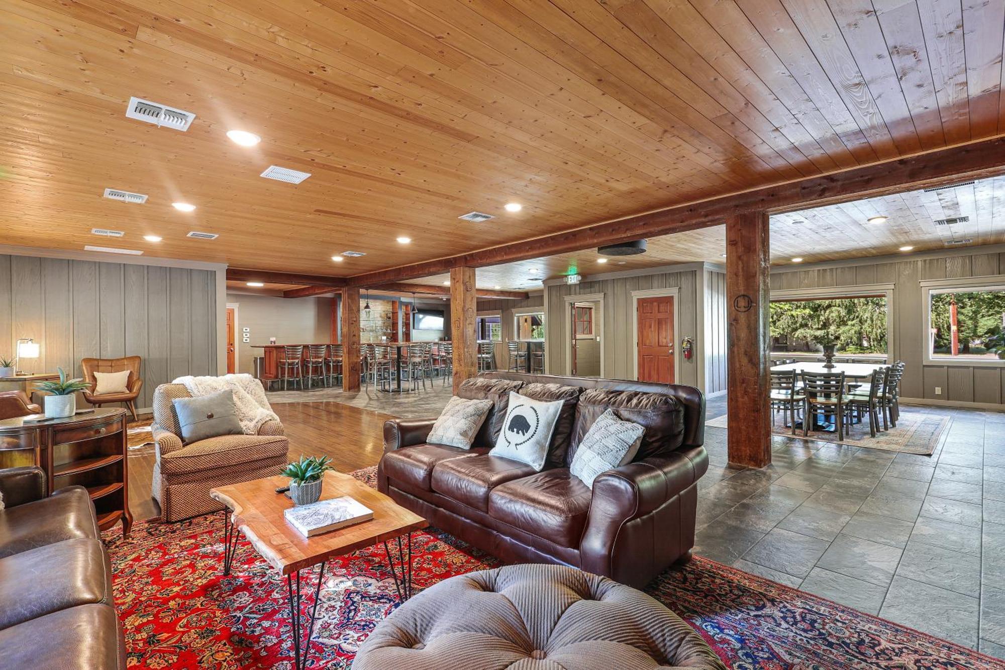 McCloud Shasta View Lodge מראה חיצוני תמונה