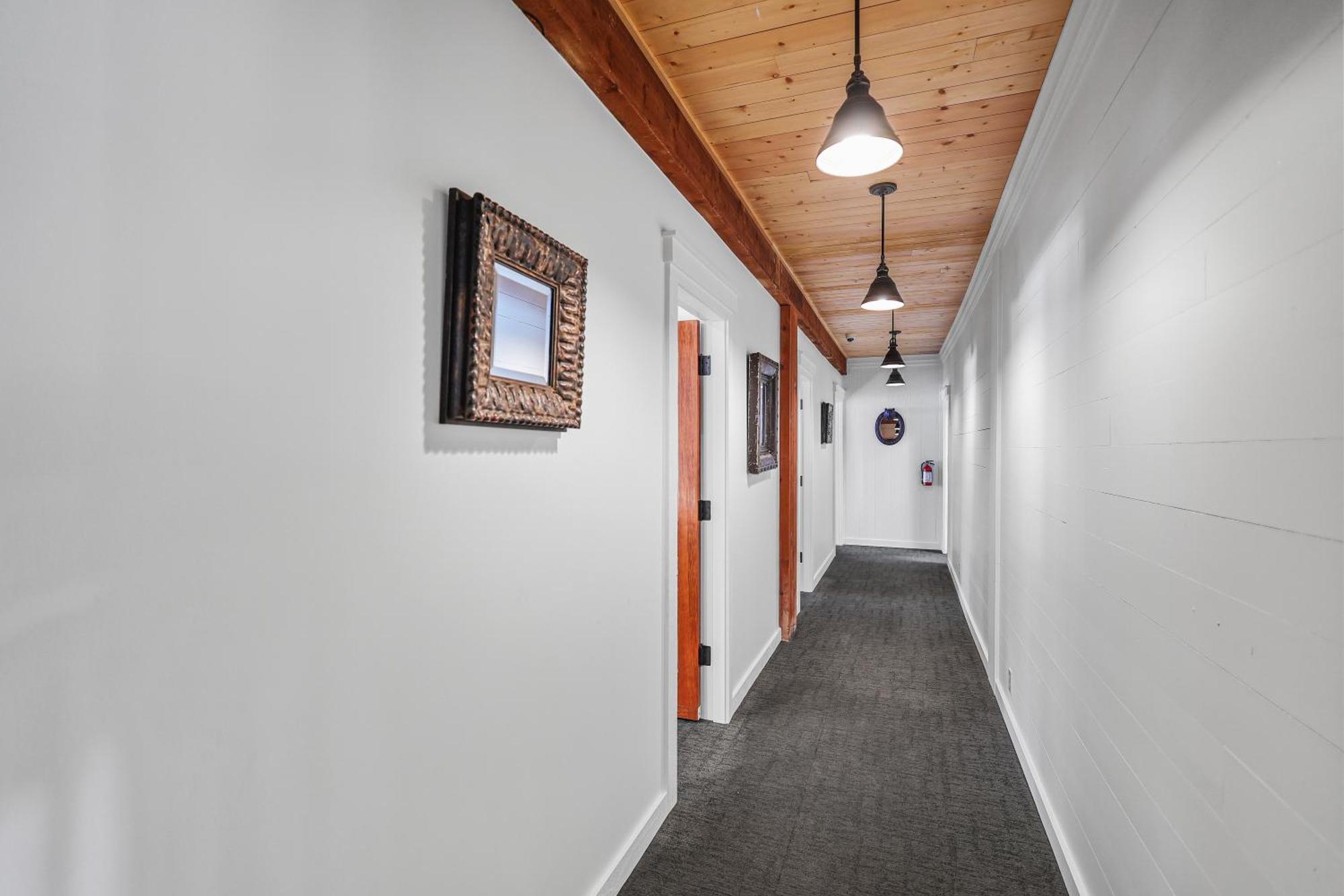 McCloud Shasta View Lodge מראה חיצוני תמונה