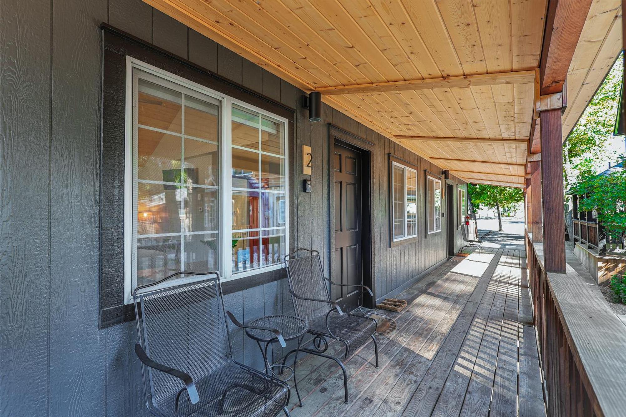 McCloud Shasta View Lodge מראה חיצוני תמונה
