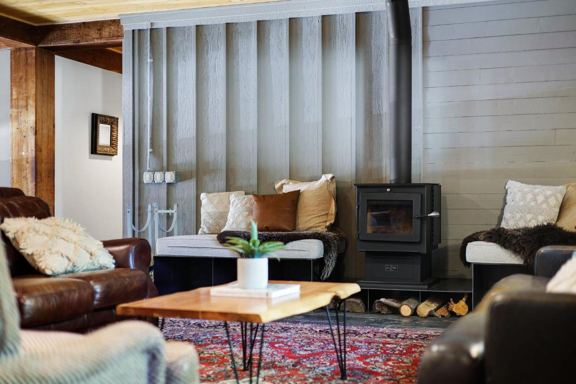 McCloud Shasta View Lodge מראה חיצוני תמונה